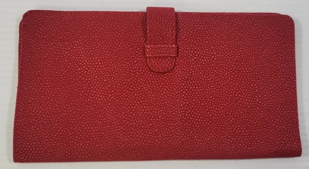 d5) Vintage Red Pebbled PVC Bi-Fold Travel ID Money Card Wallet